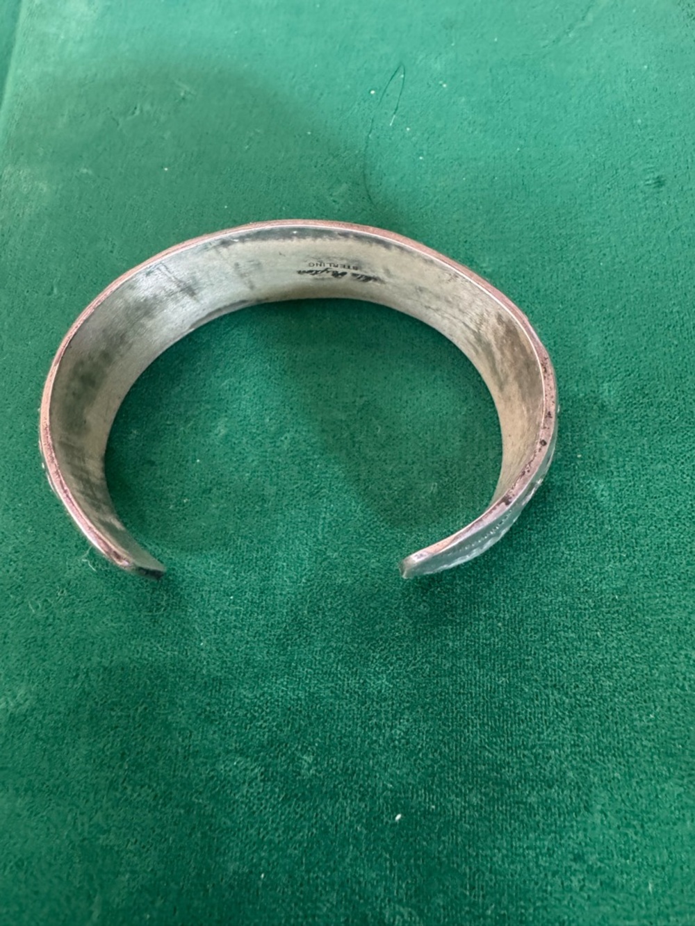 Rare Ida Peyton Navajo Sterling Silver Etched Cuff Bracelet - Picture 4 of 10